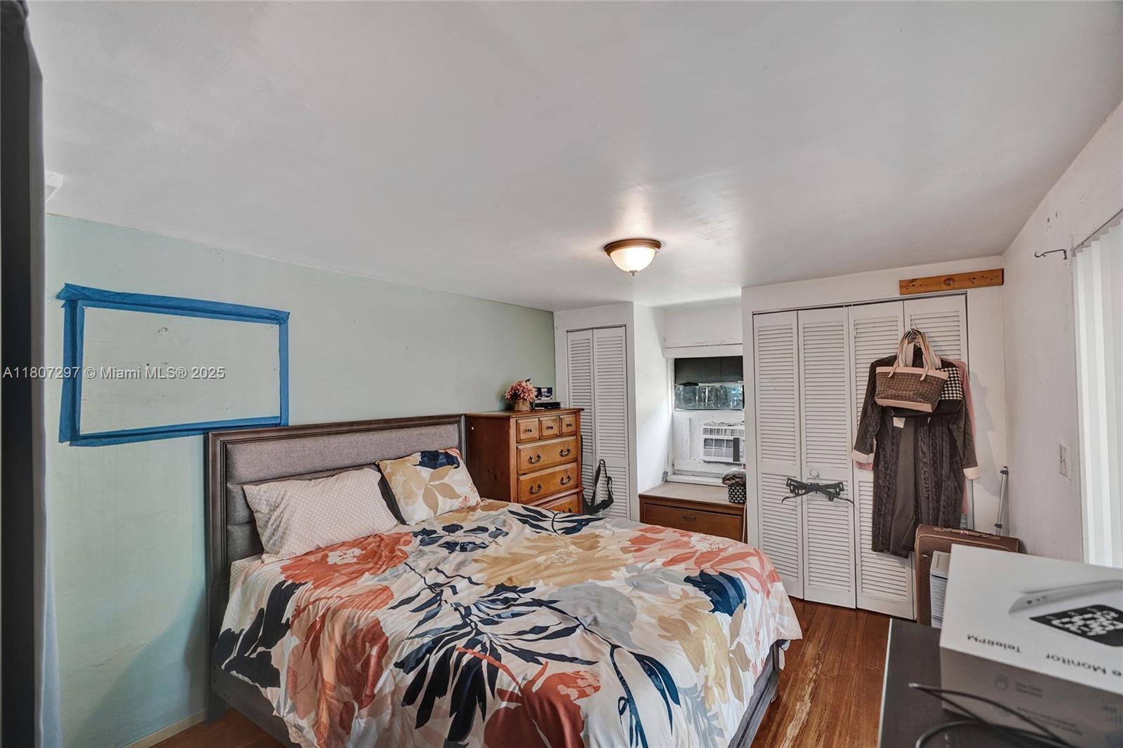 OVERBROOK SHORES - Residential