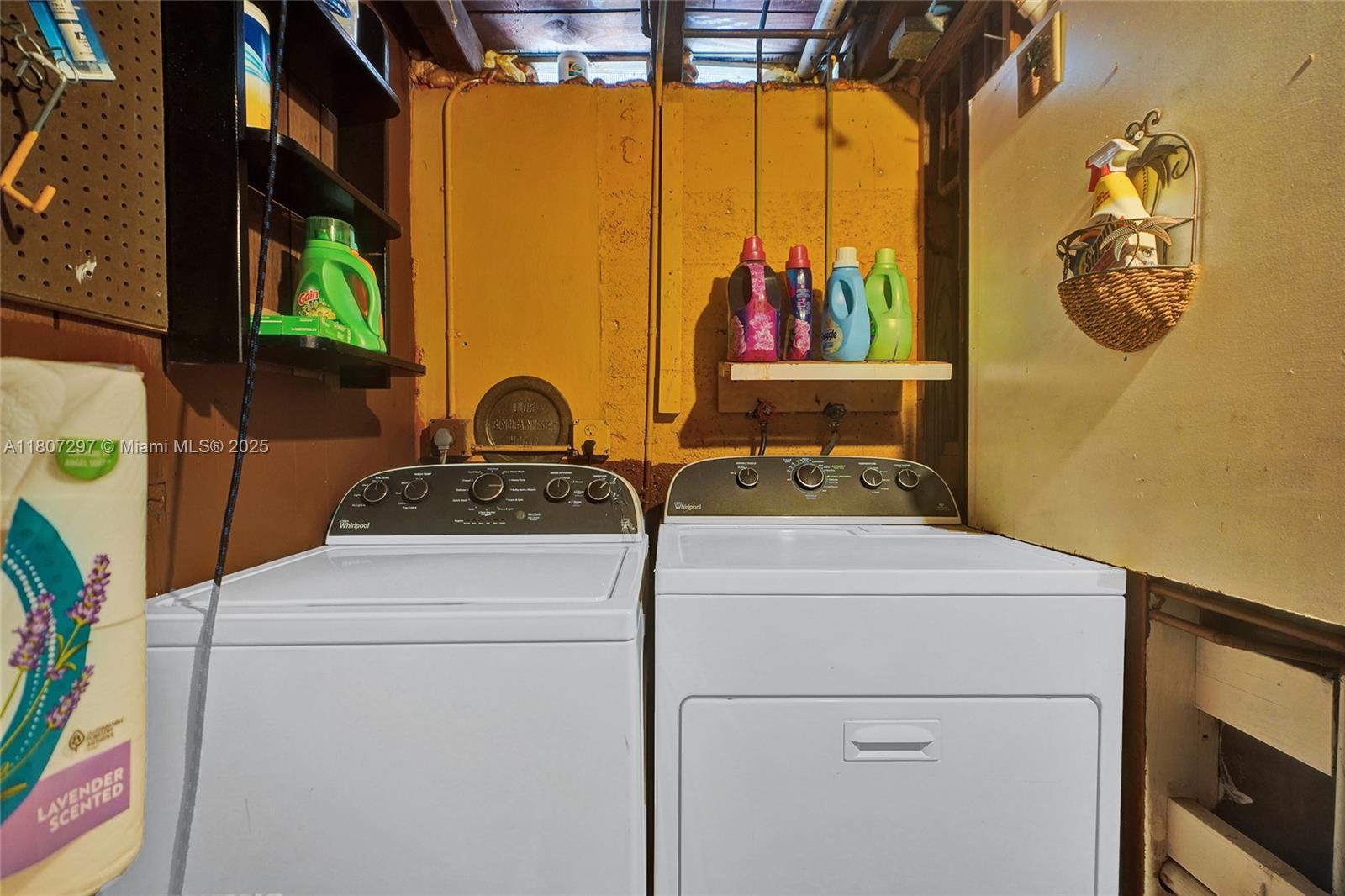 OVERBROOK SHORES - Residential