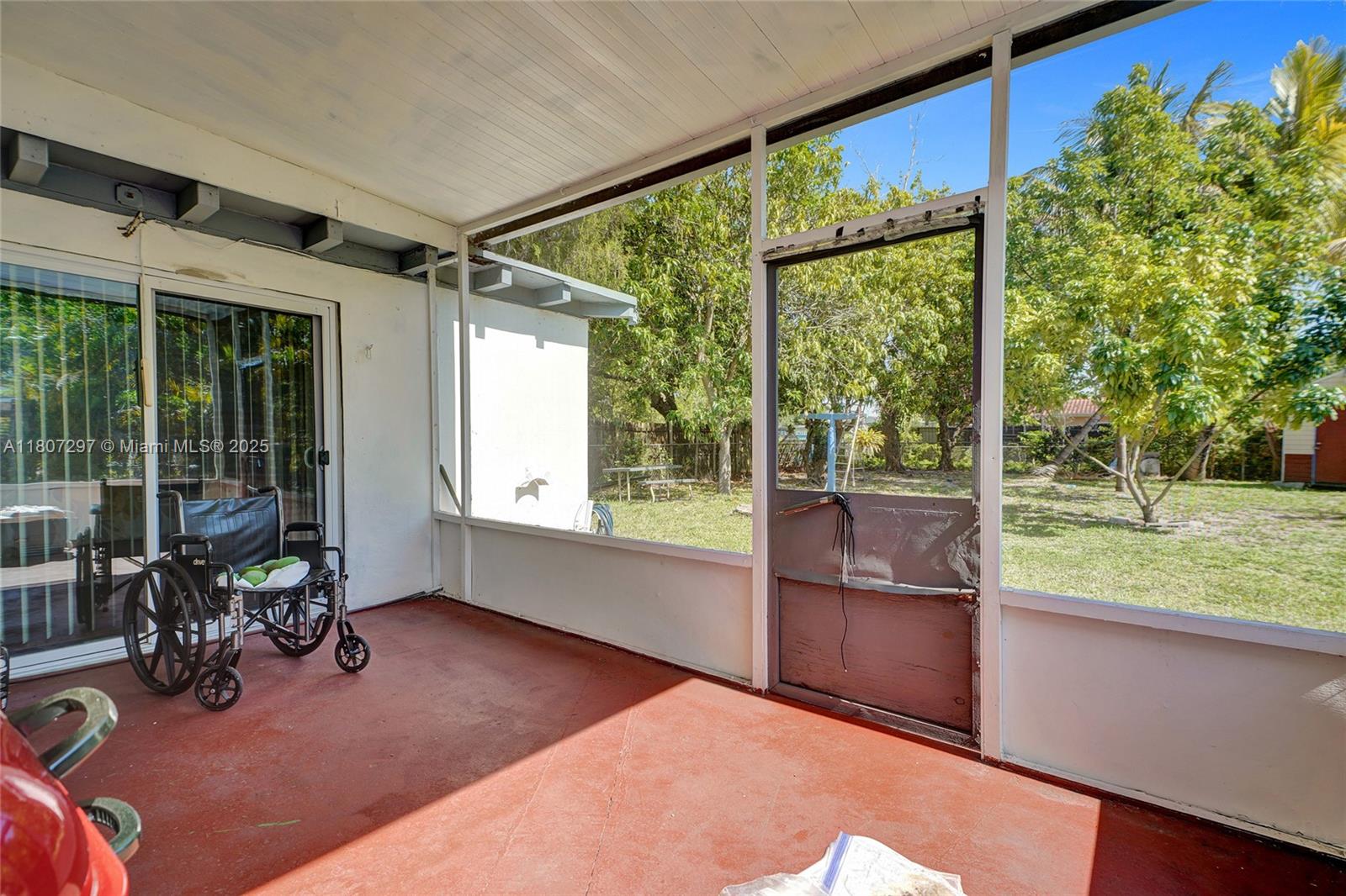 OVERBROOK SHORES - Residential