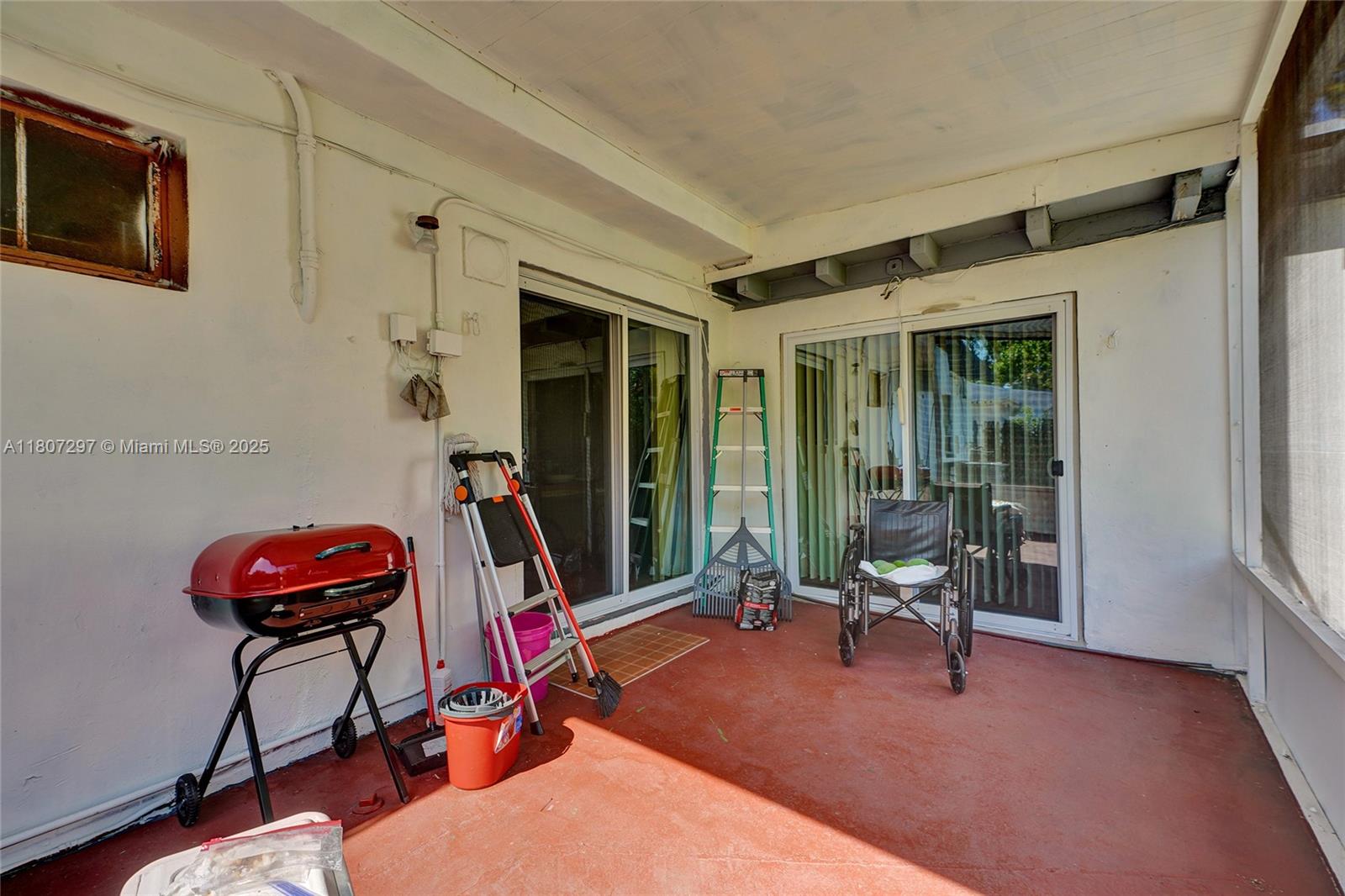 OVERBROOK SHORES - Residential