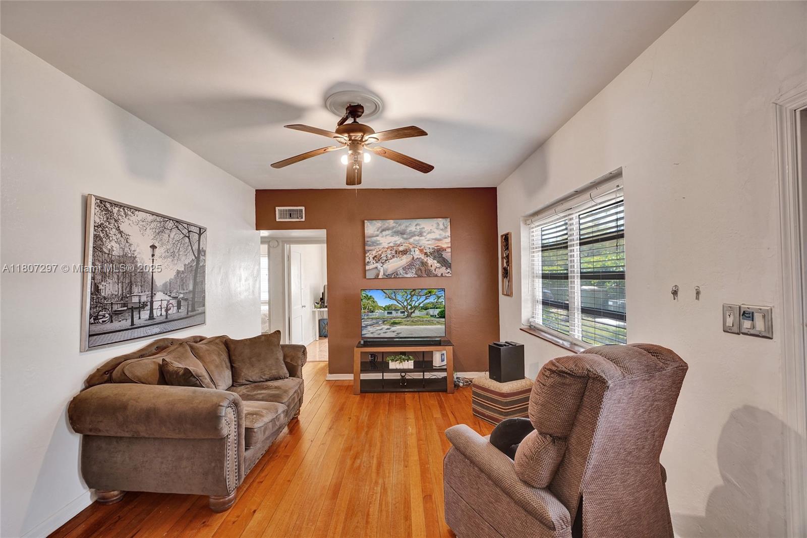 OVERBROOK SHORES - Residential