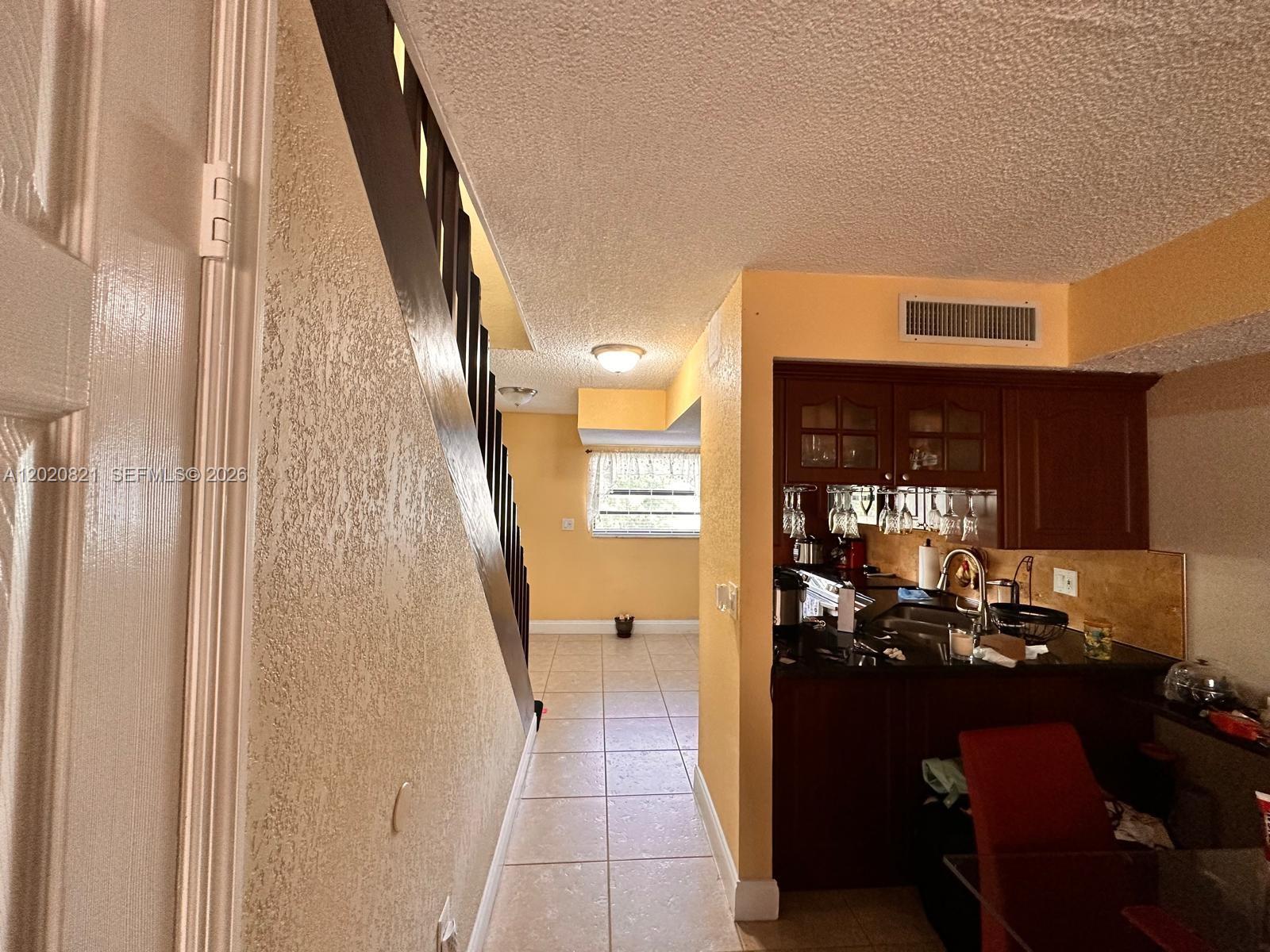 VISTA DEL LAGO CONDO VII - Residential