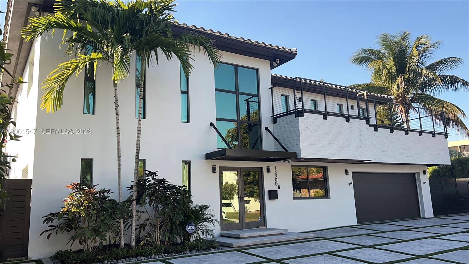 KEYSTONE ISLAND NO 5 - Residential Lease