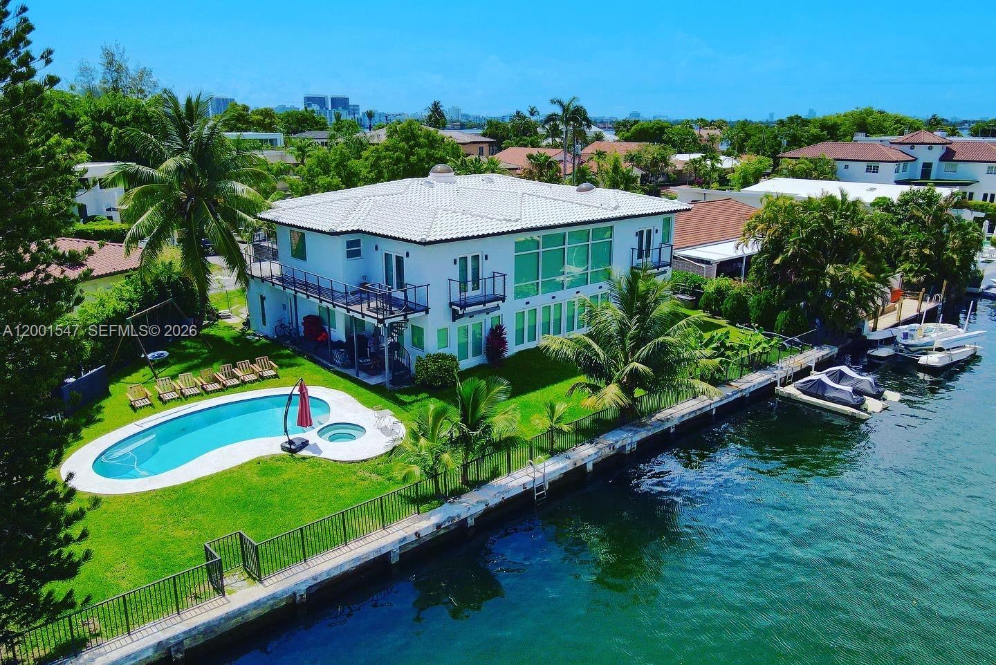 13300 Biscayne Bay Ter