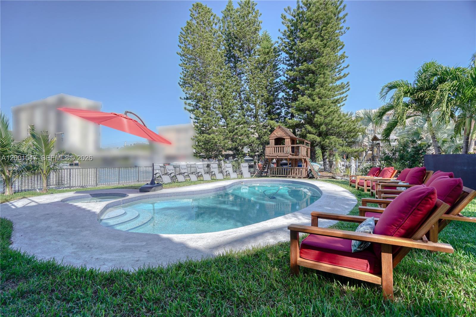 KEYSTONE ISLAND NO 5 - Residential Lease