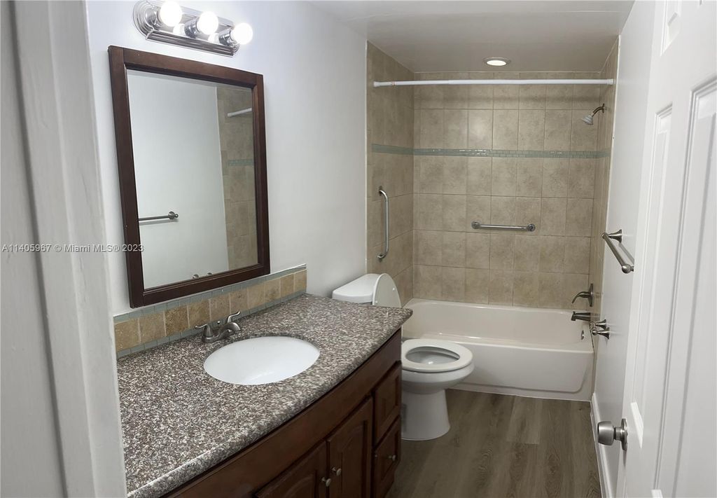 Photo of 1916 SW 11th St #6, Fort Lauderdale, FL 33312 (MLS # A11405967)