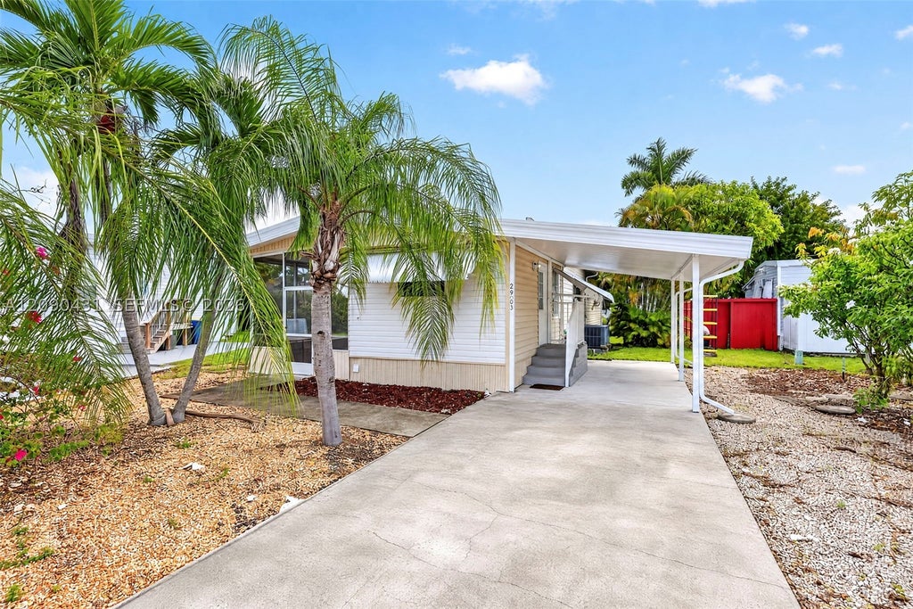 Photo of 2903 Harbor Ln, Dania Beach, FL 33312 (MLS # A12090431)