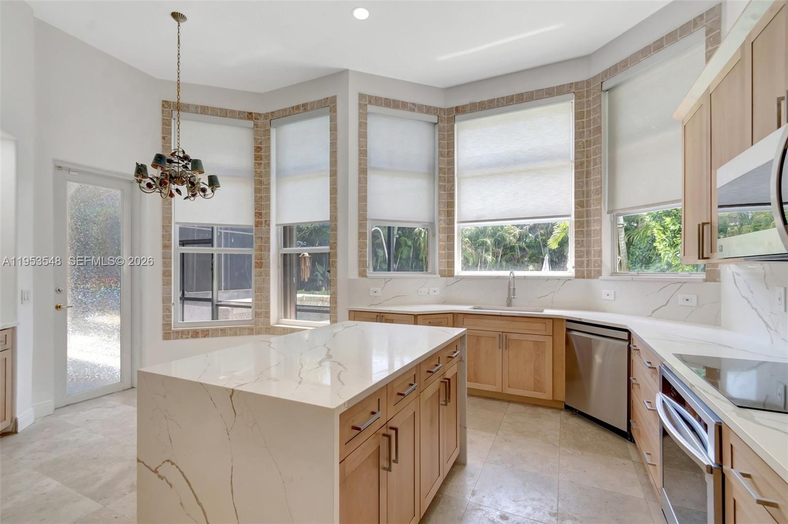 IRONHORSE PAR F - Residential