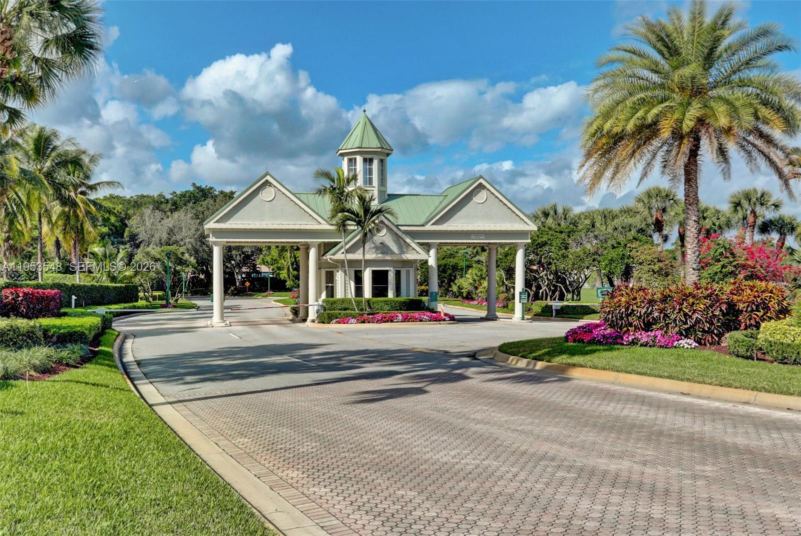 IRONHORSE PAR F - Residential