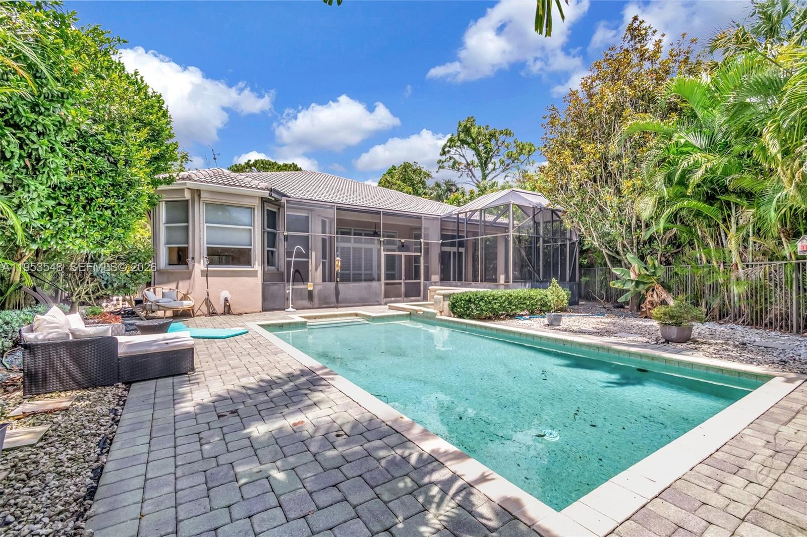 IRONHORSE PAR F - Residential