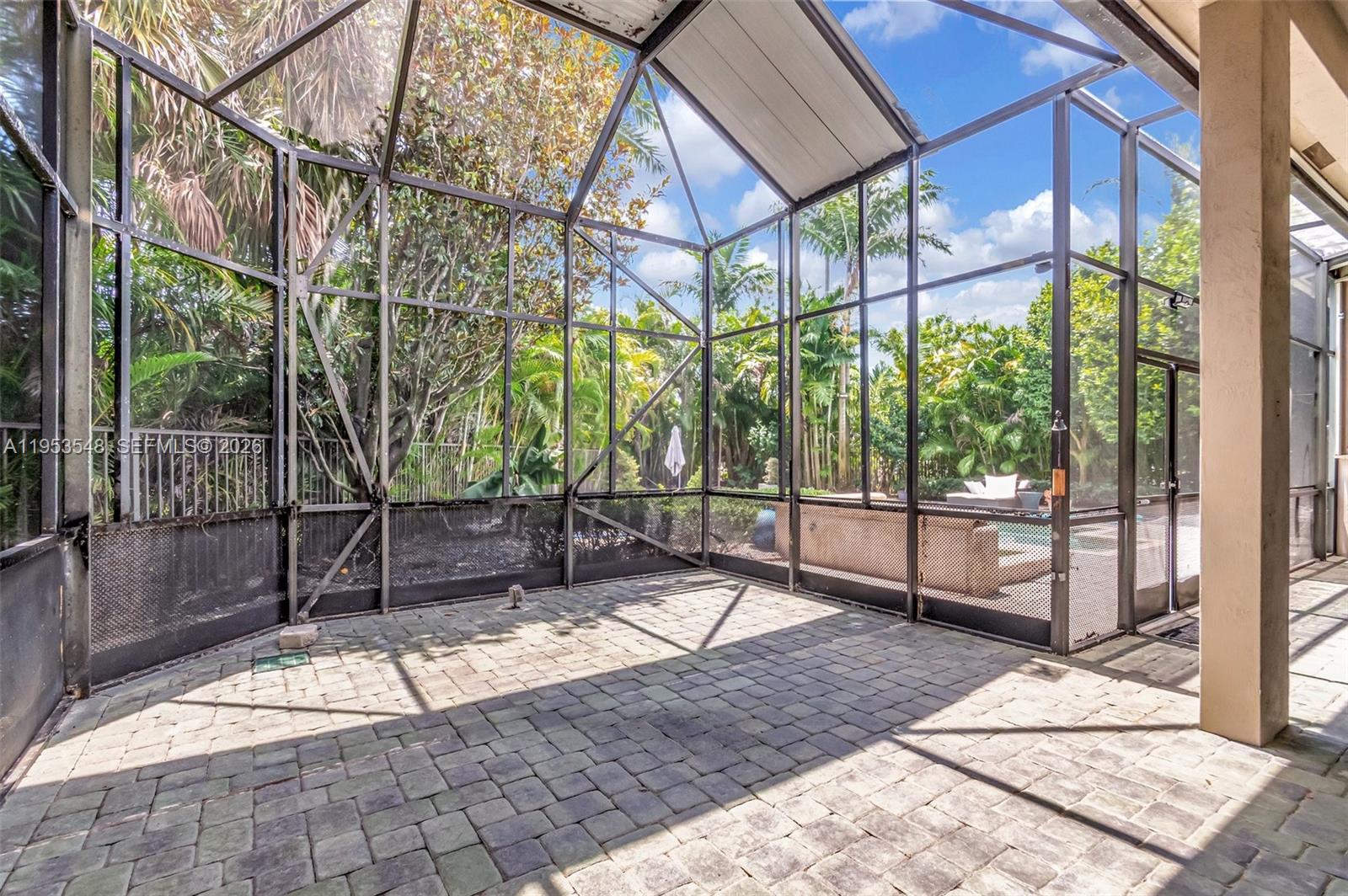 IRONHORSE PAR F - Residential