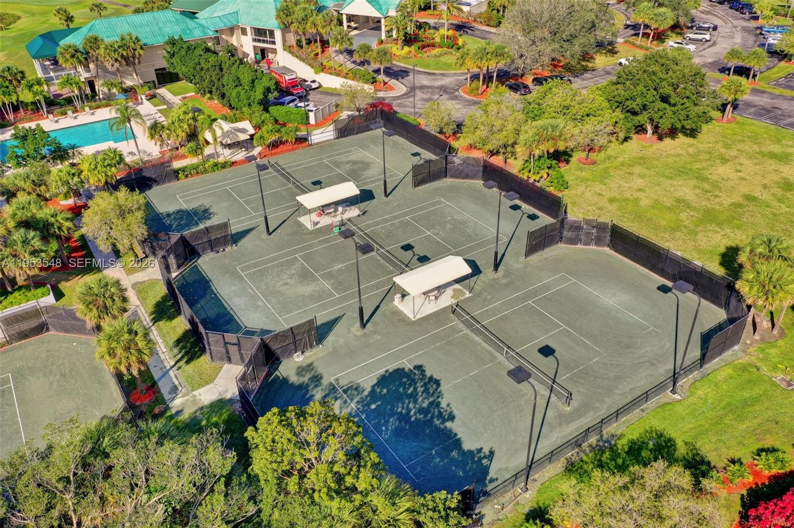 IRONHORSE PAR F - Residential