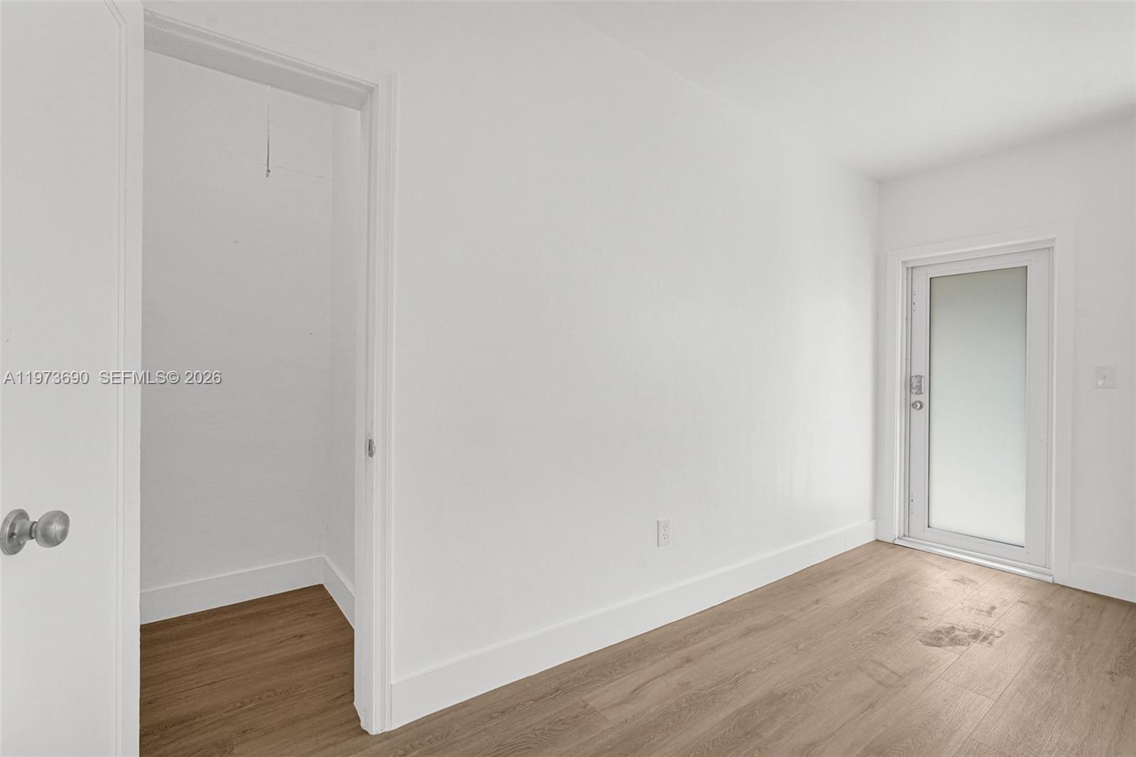 ALTOS DEL MAR NO 3 - Residential Lease