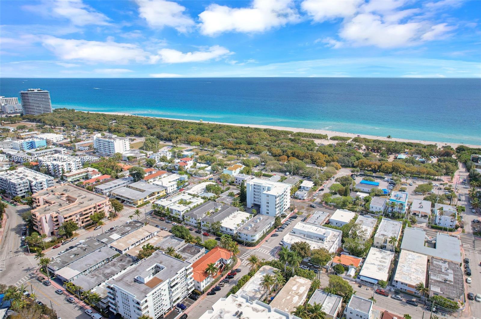 ALTOS DEL MAR NO 3 - Residential Lease