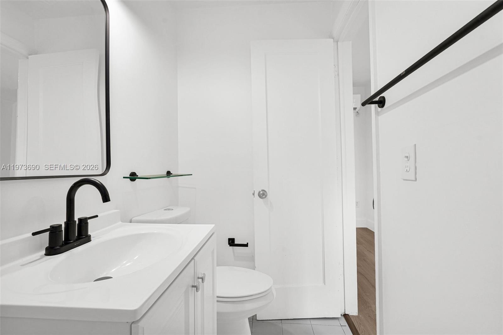 ALTOS DEL MAR NO 3 - Residential Lease