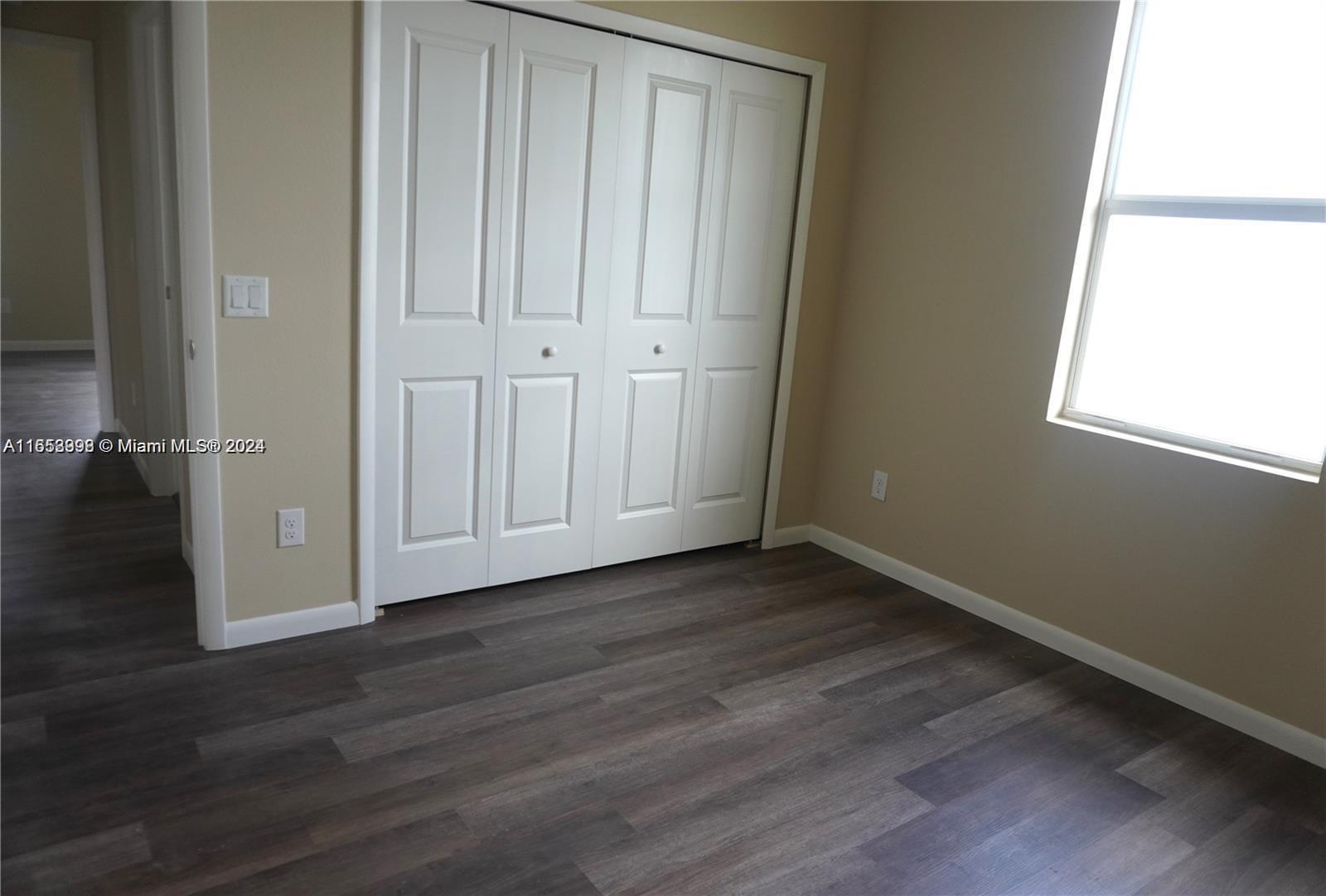 PORT LABELLE - Residential Lease
