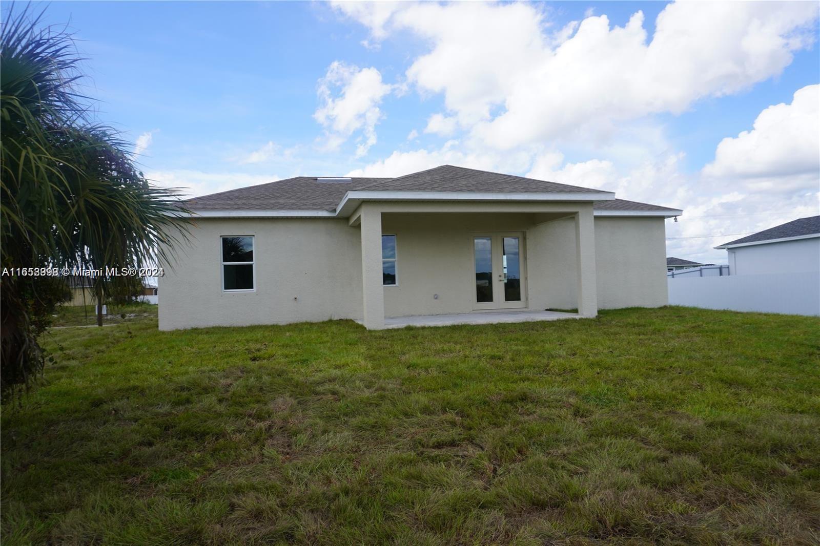 PORT LABELLE - Residential Lease