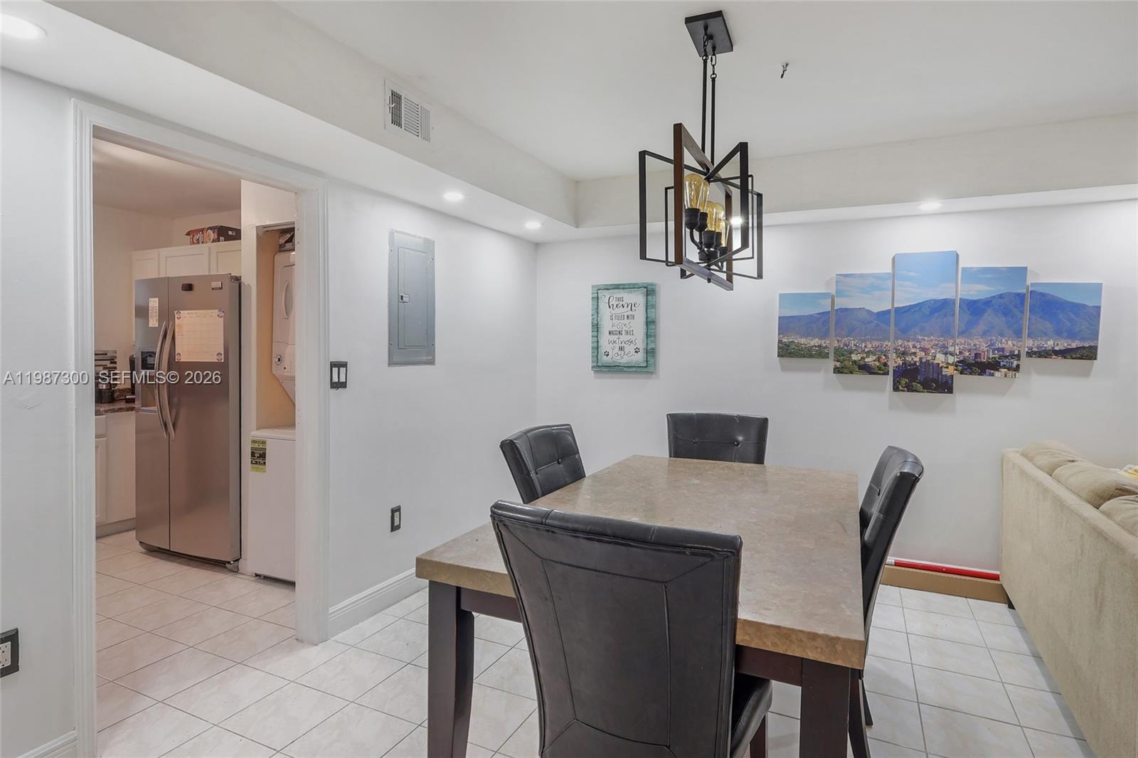 LAKE POINTE SEC 4 - Residential