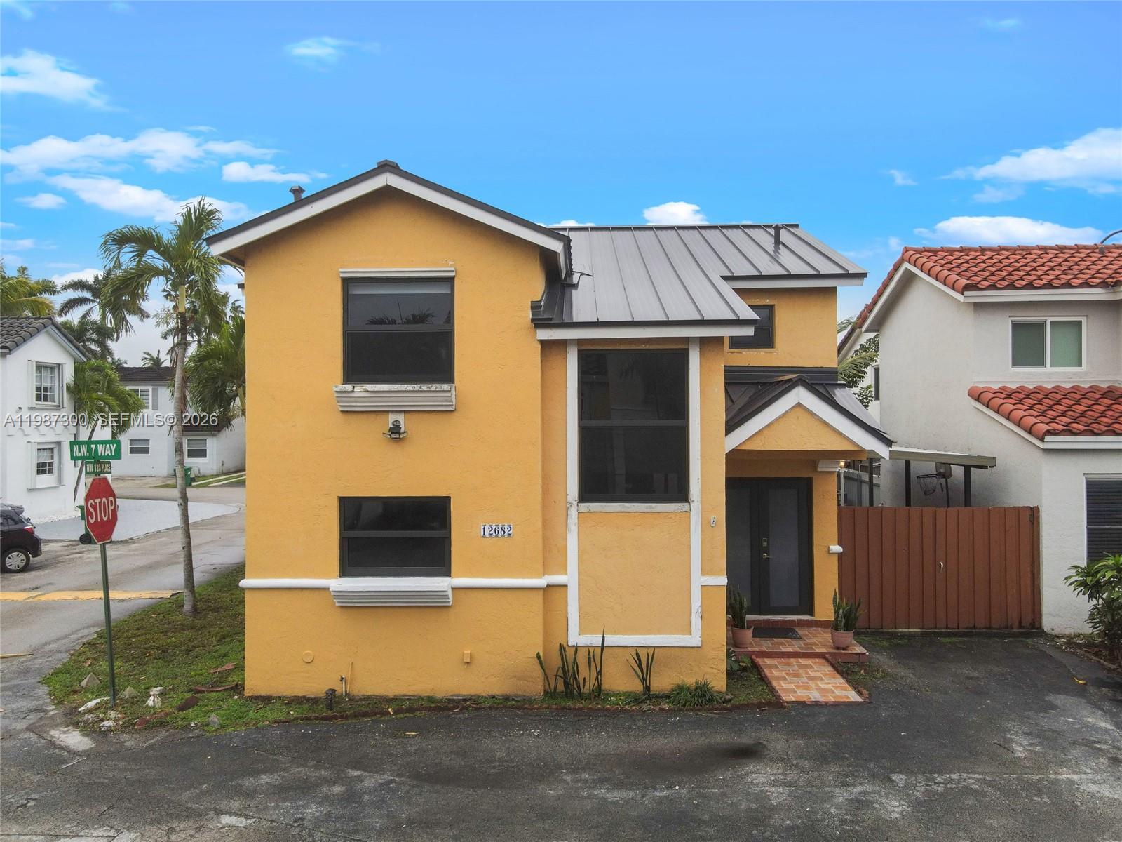 LAKE POINTE SEC 4 - Residential