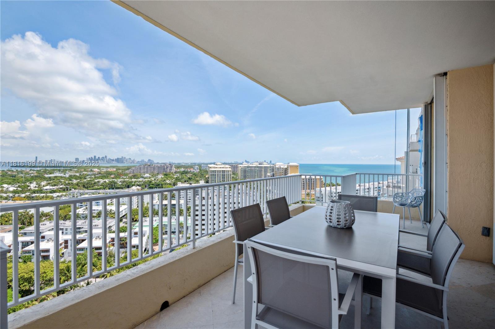 CLUB TOWER THREE CONDO - Residential