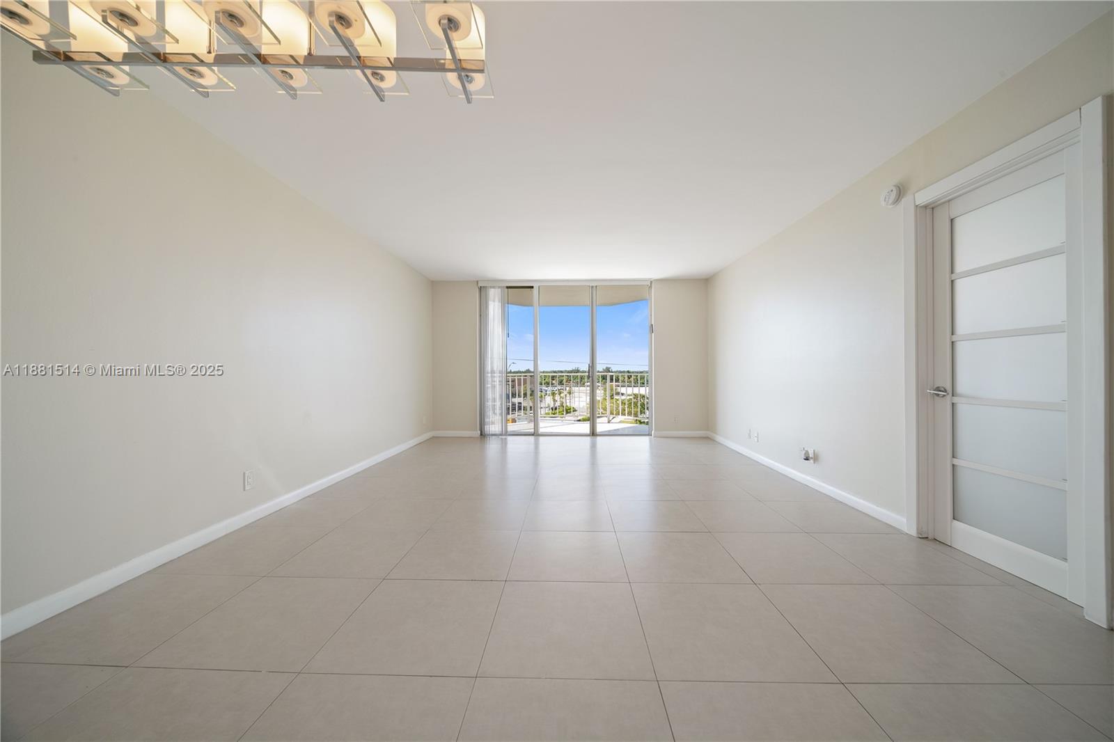 GATEWAY HOUSE CONDO - SOU - Residential Lease