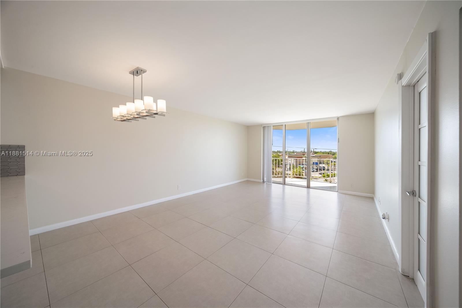 GATEWAY HOUSE CONDO - SOU - Residential Lease