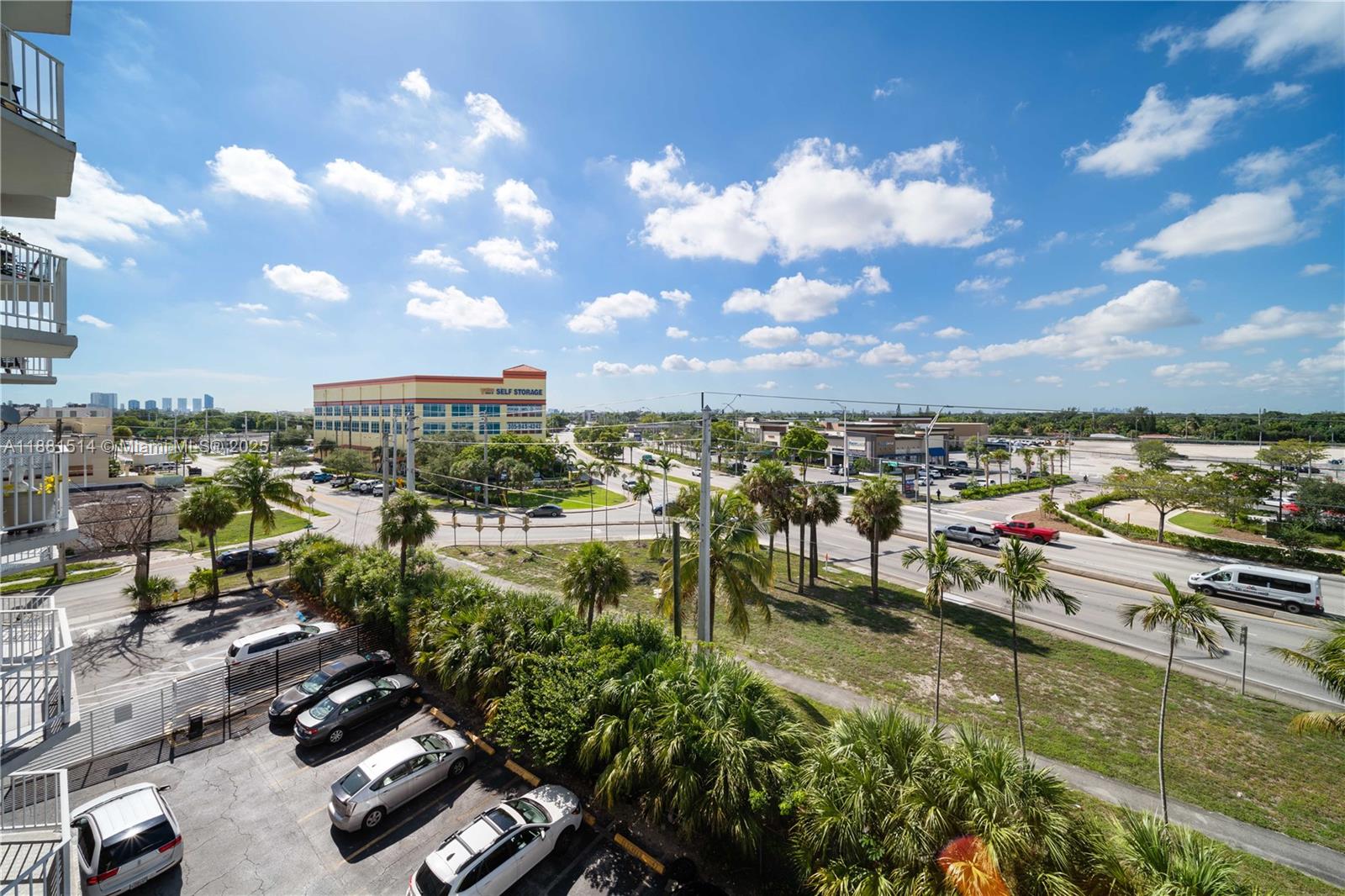 GATEWAY HOUSE CONDO - SOU - Residential Lease