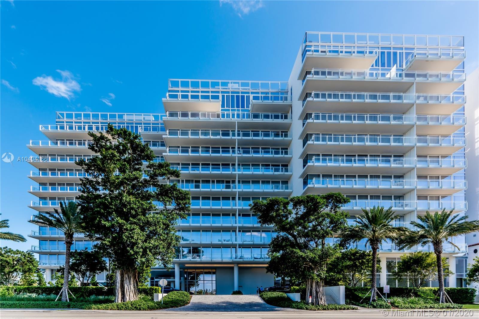 SURF CLUB CONDO - Residential