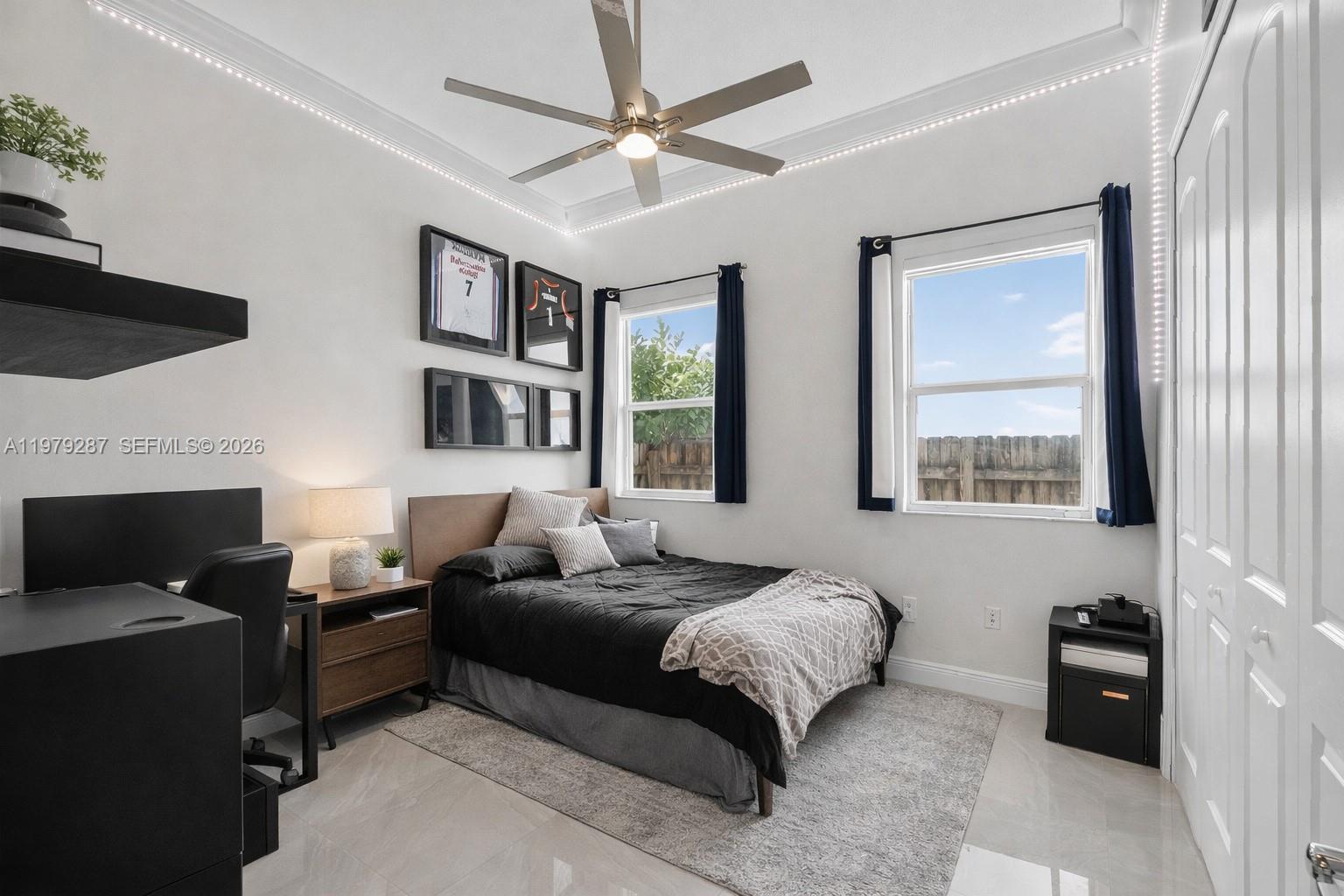 VENETIAN PARC - Residential