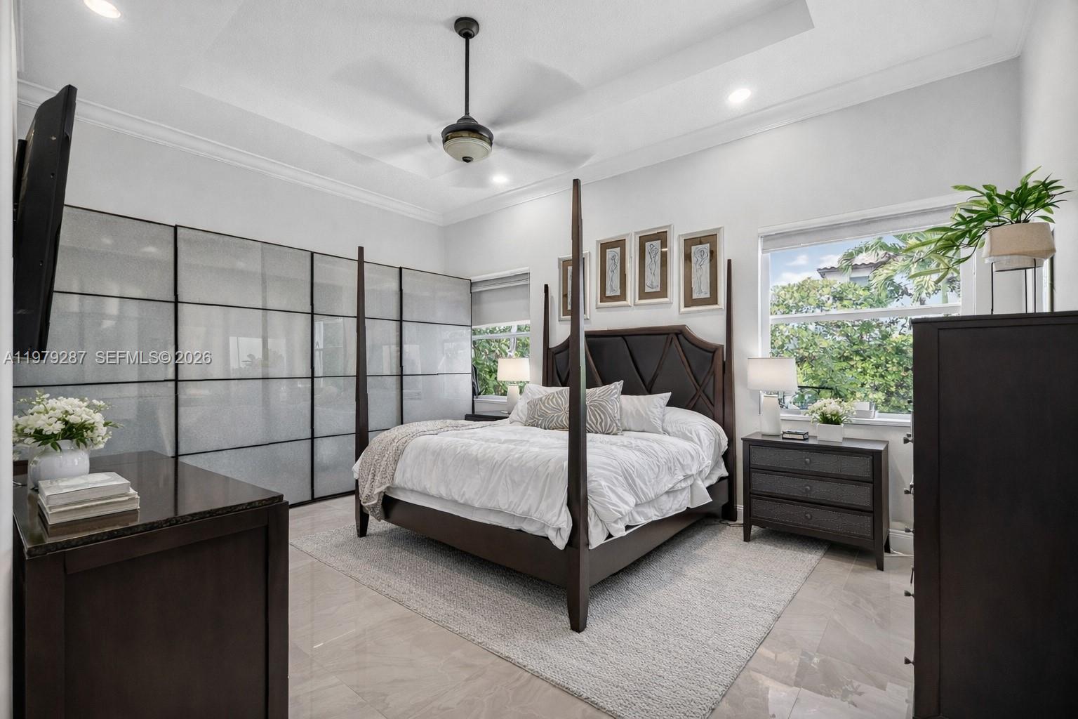 VENETIAN PARC - Residential