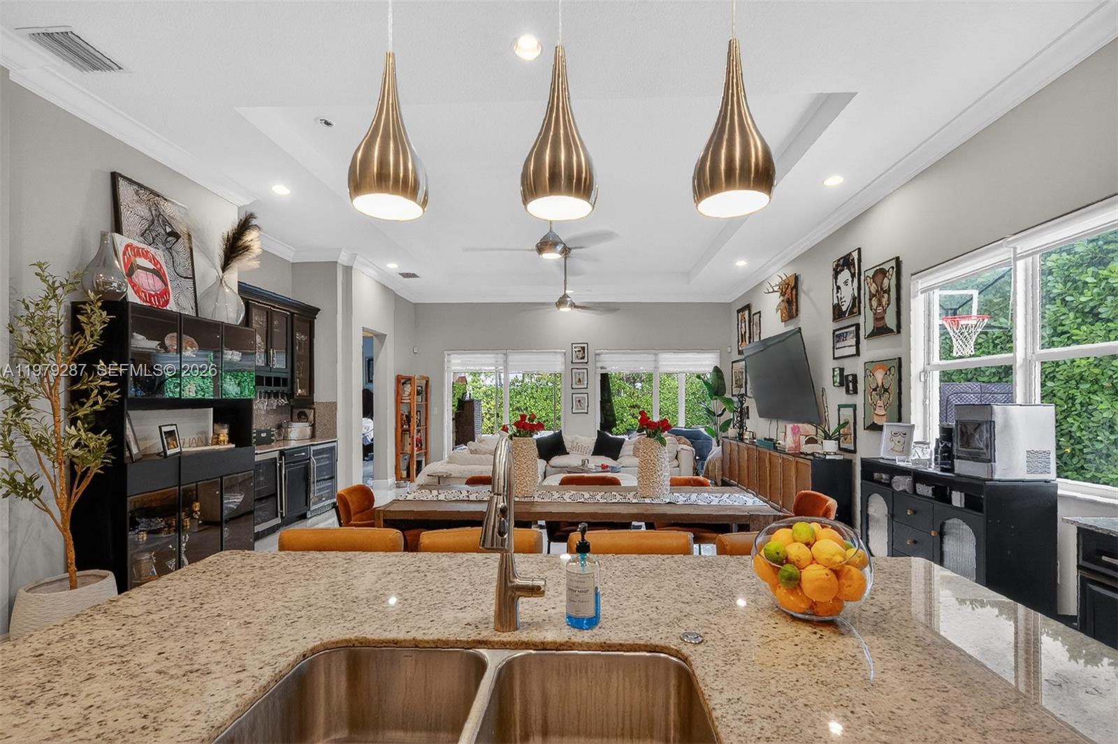 VENETIAN PARC - Residential