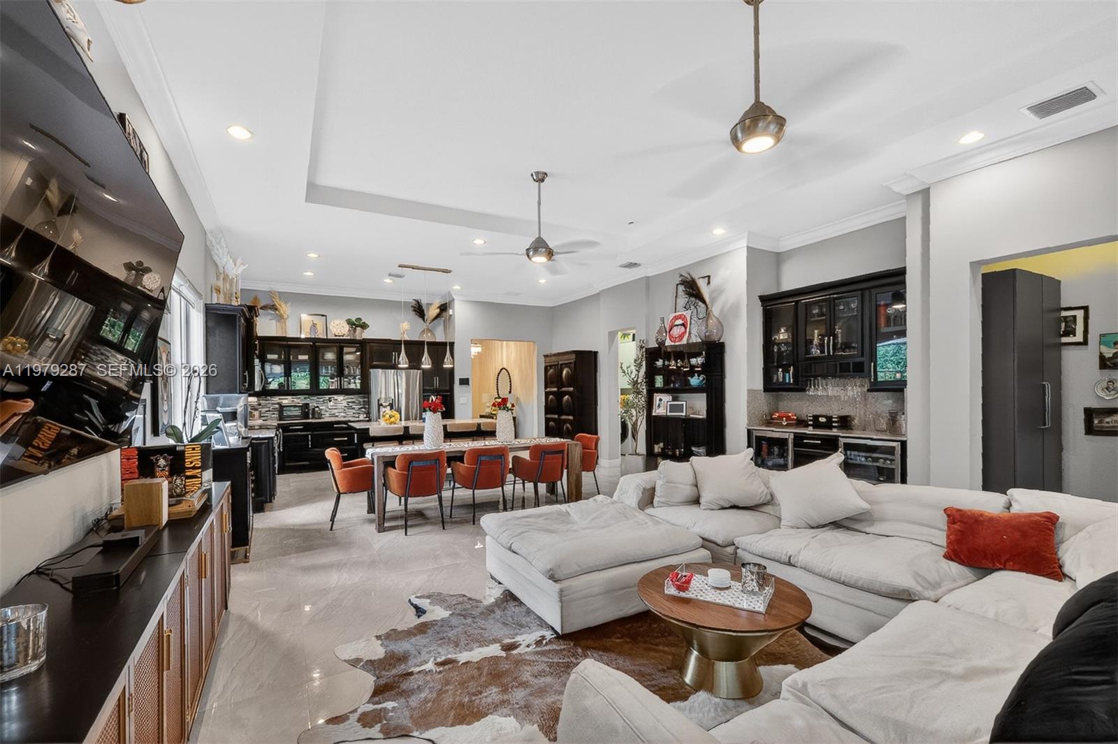 VENETIAN PARC - Residential