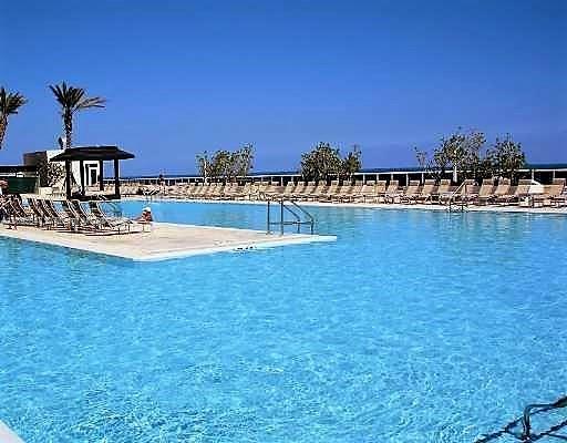 BEACH CLUB THREE CONDO - Residential Lease