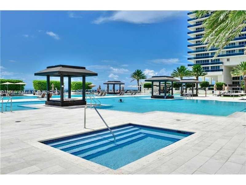 BEACH CLUB THREE CONDO - Residential Lease