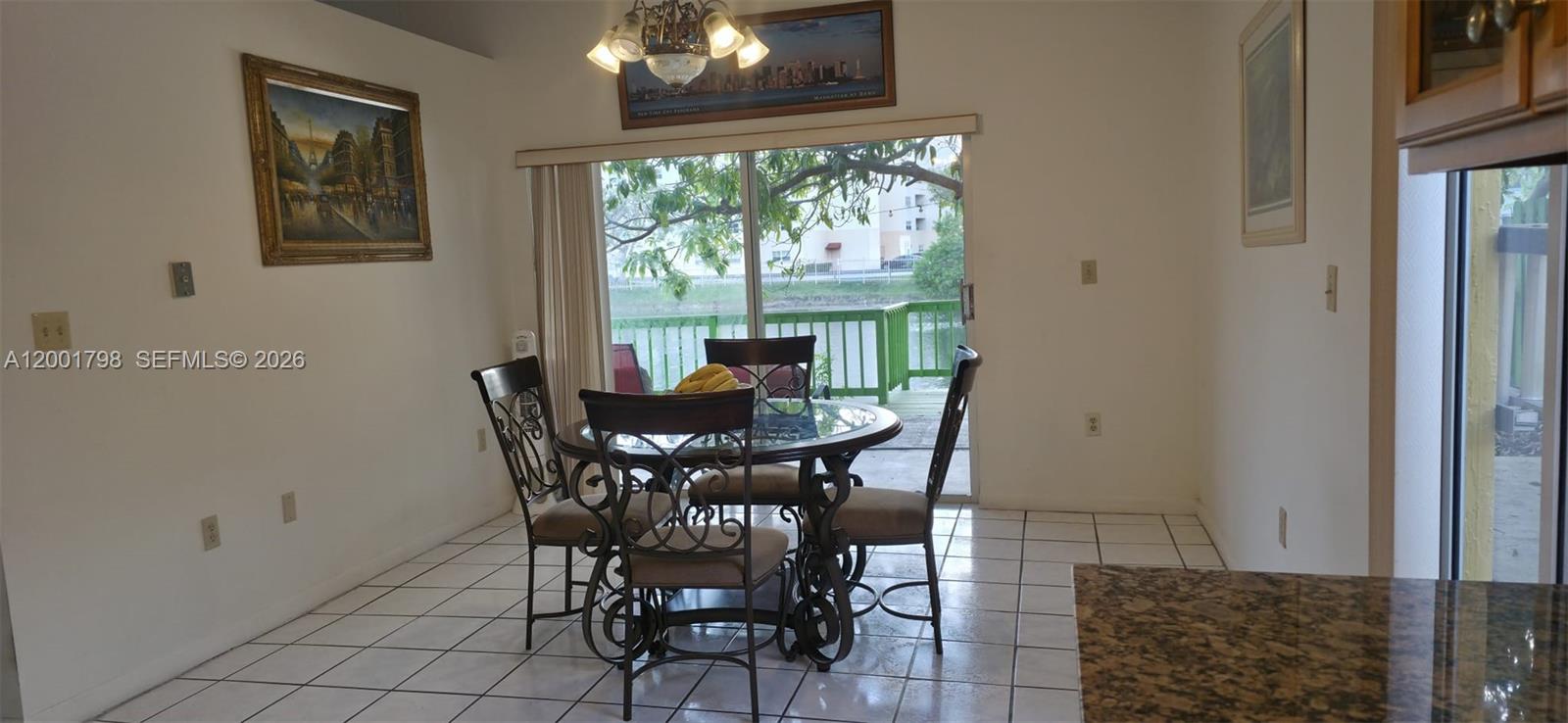 SUNSET SHORES - Residential