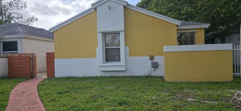 14971 SW 75th Ter Miami FL 33193