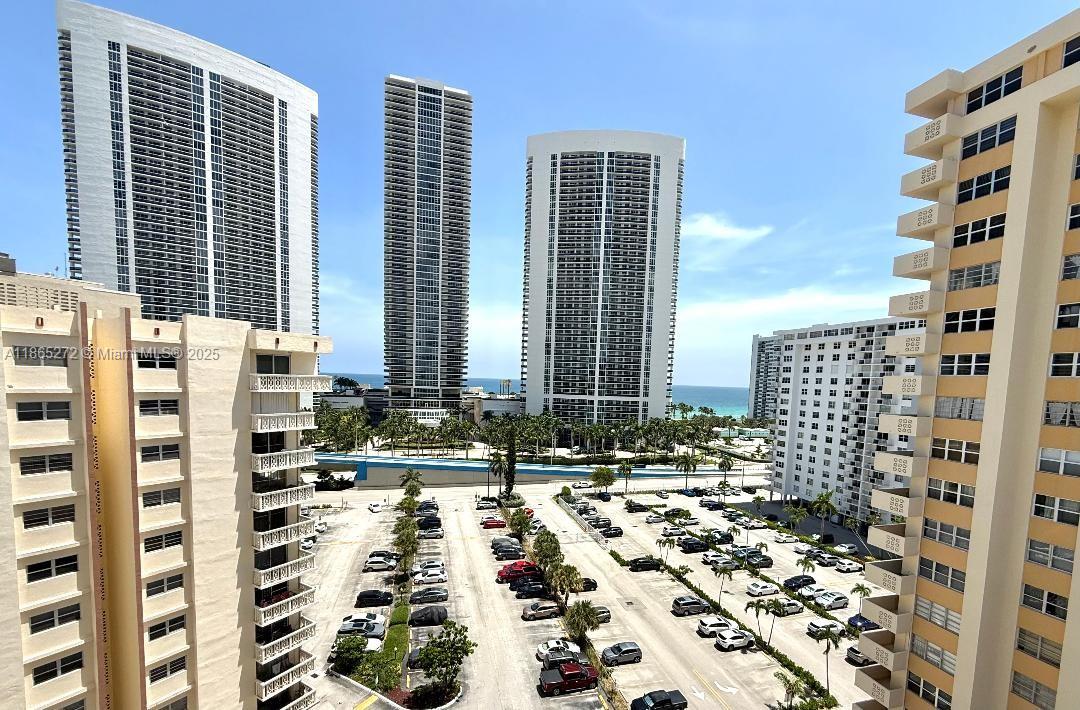 IMPERIAL TOWERS CONDO - Residential Lease