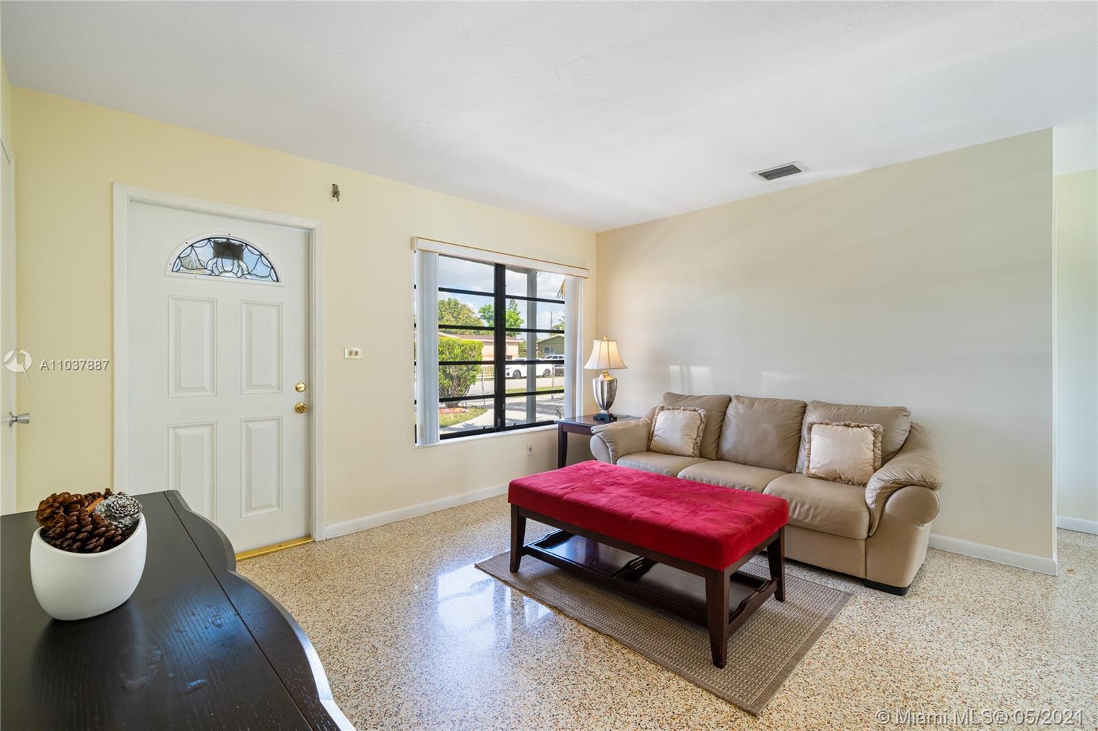 LAKE LUCERNE SEC 1 - Residential