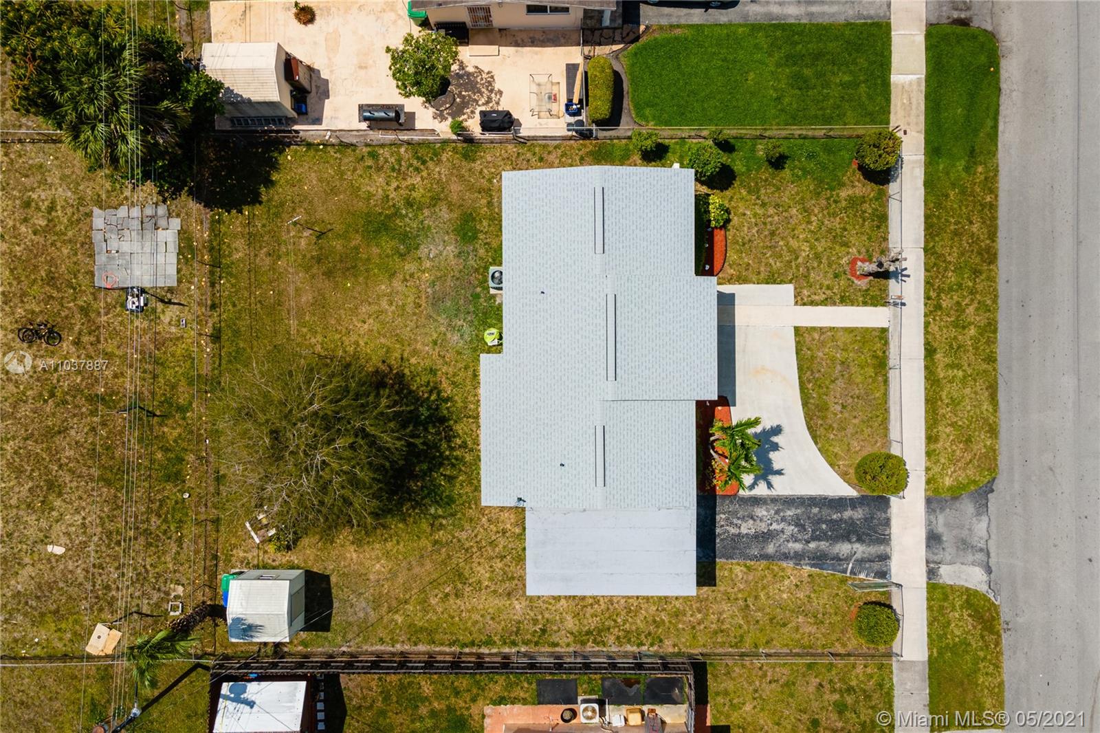 LAKE LUCERNE SEC 1 - Residential