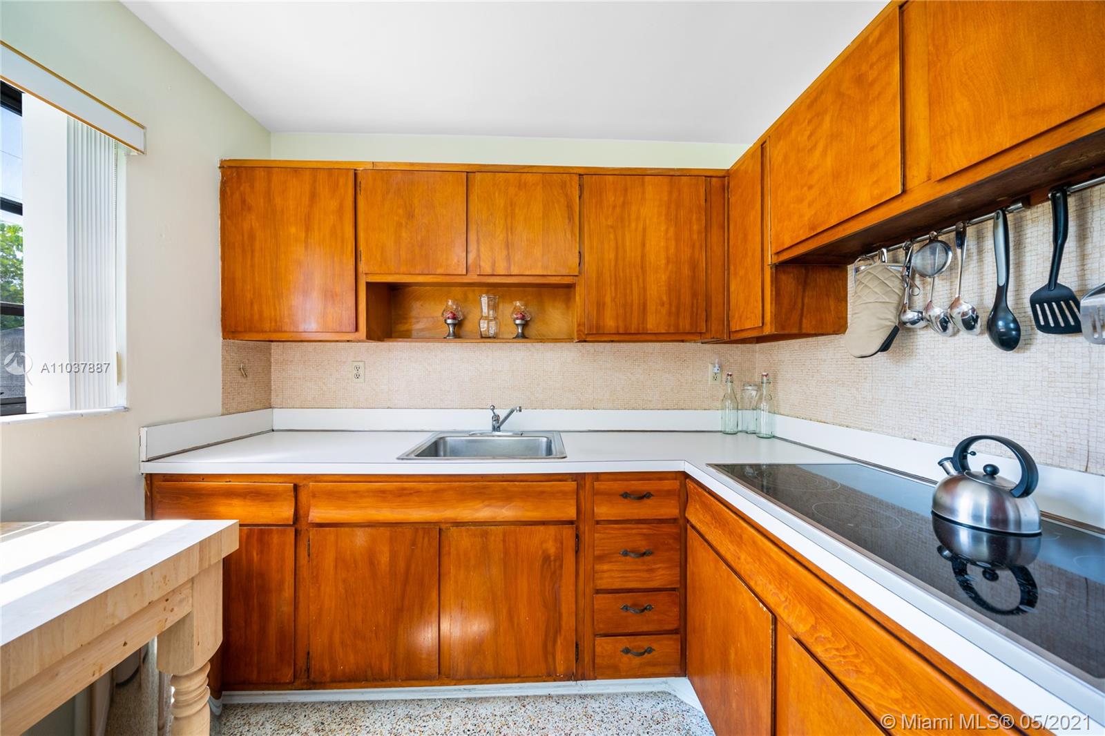 LAKE LUCERNE SEC 1 - Residential