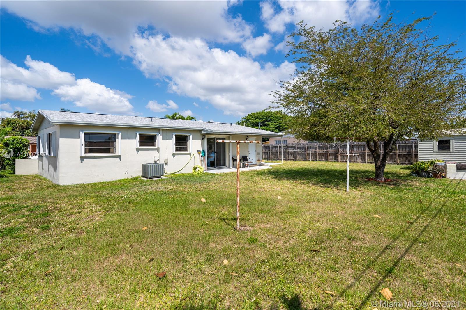 LAKE LUCERNE SEC 1 - Residential