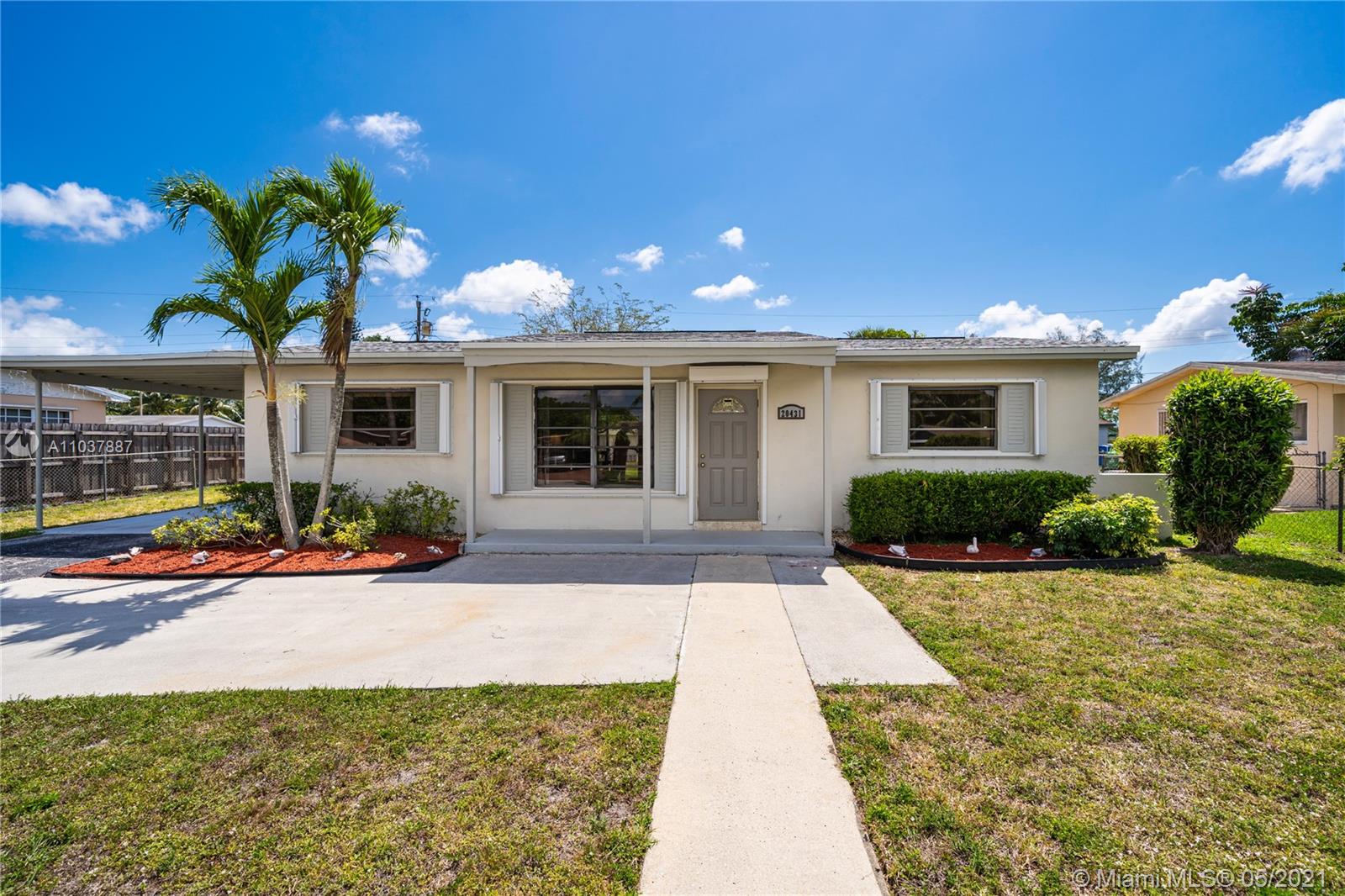 LAKE LUCERNE SEC 1 - Residential