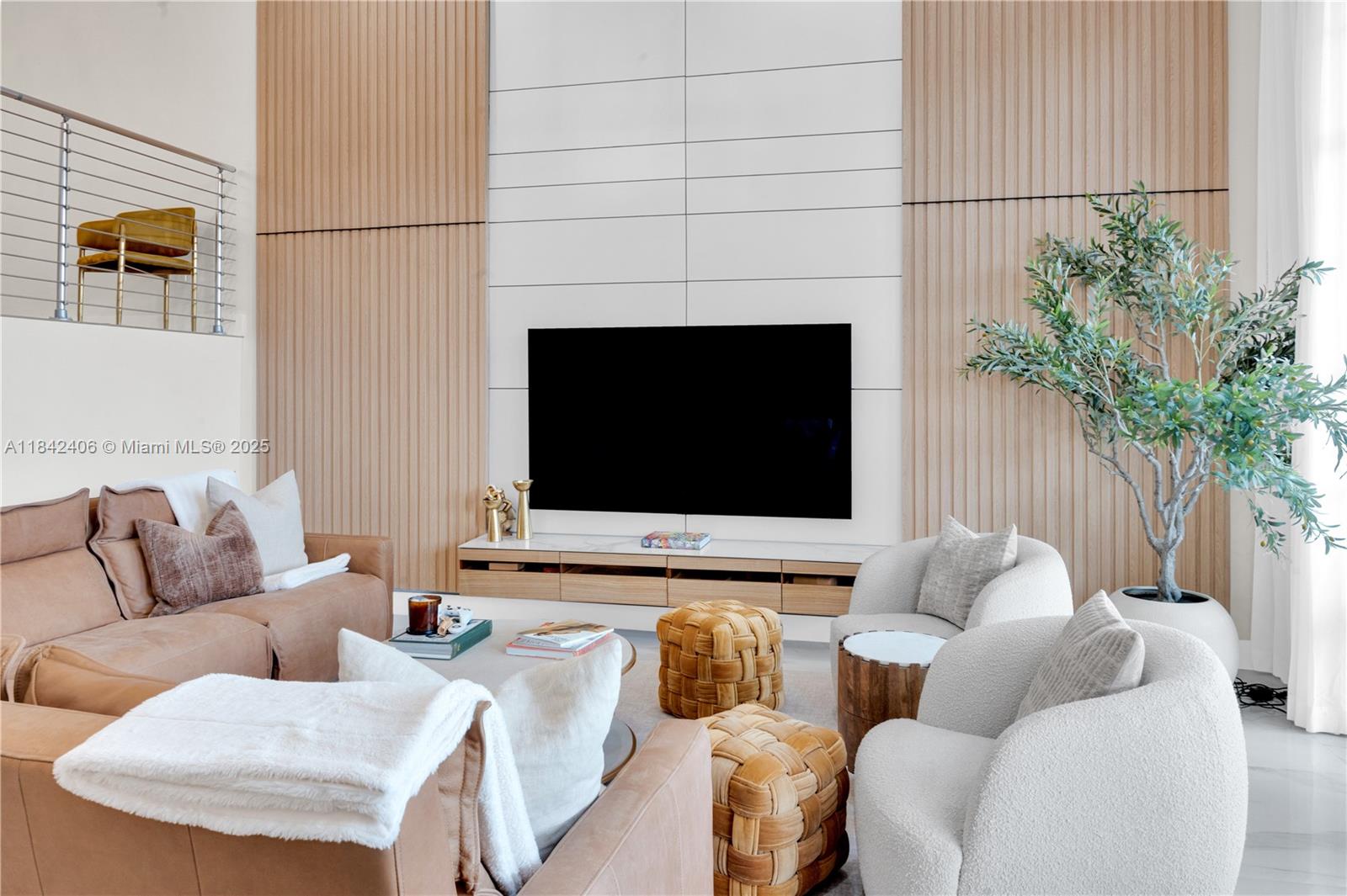 AQUAVISTA CONDO - Residential