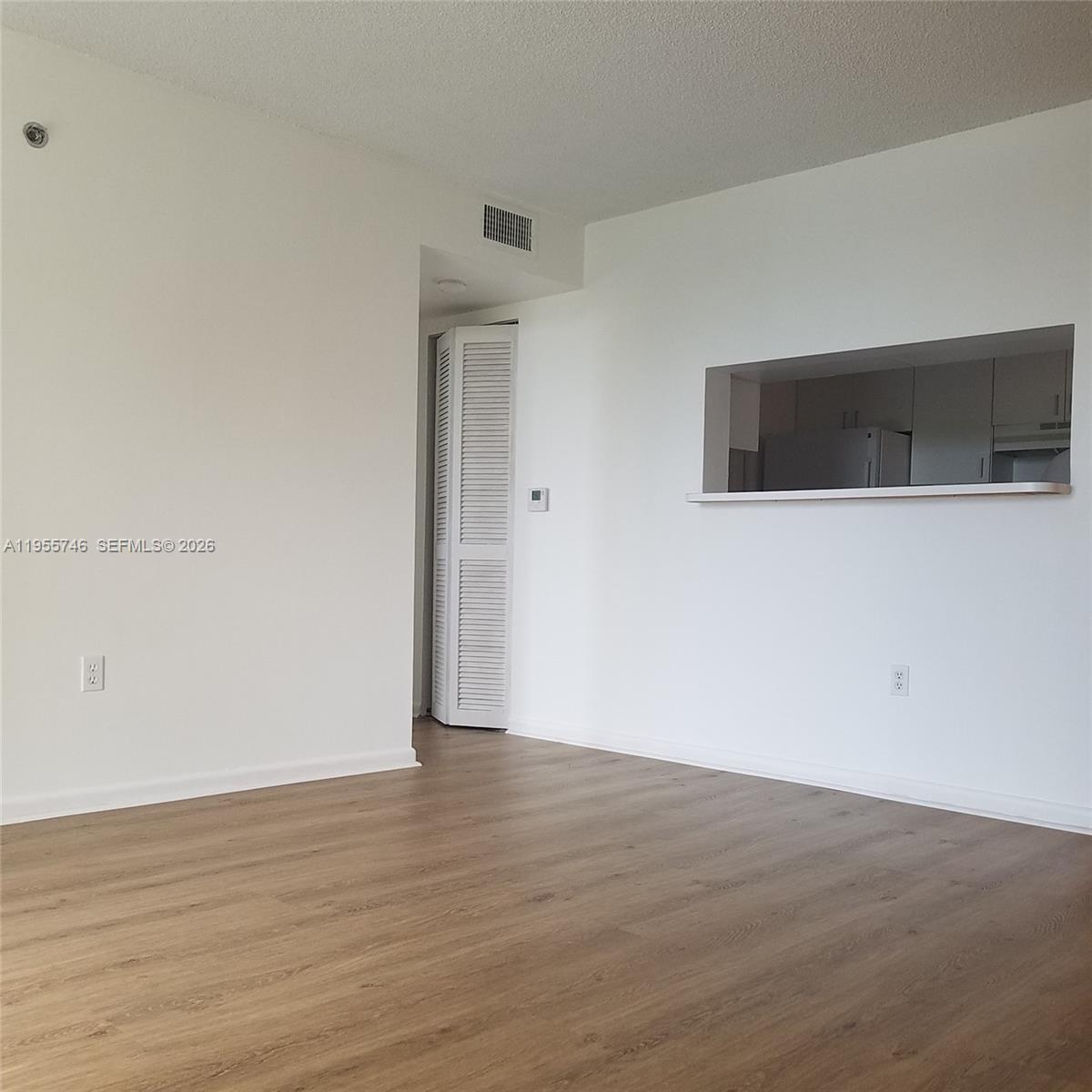 THE YACHT CLUB AT AVENTUR - Residential Lease