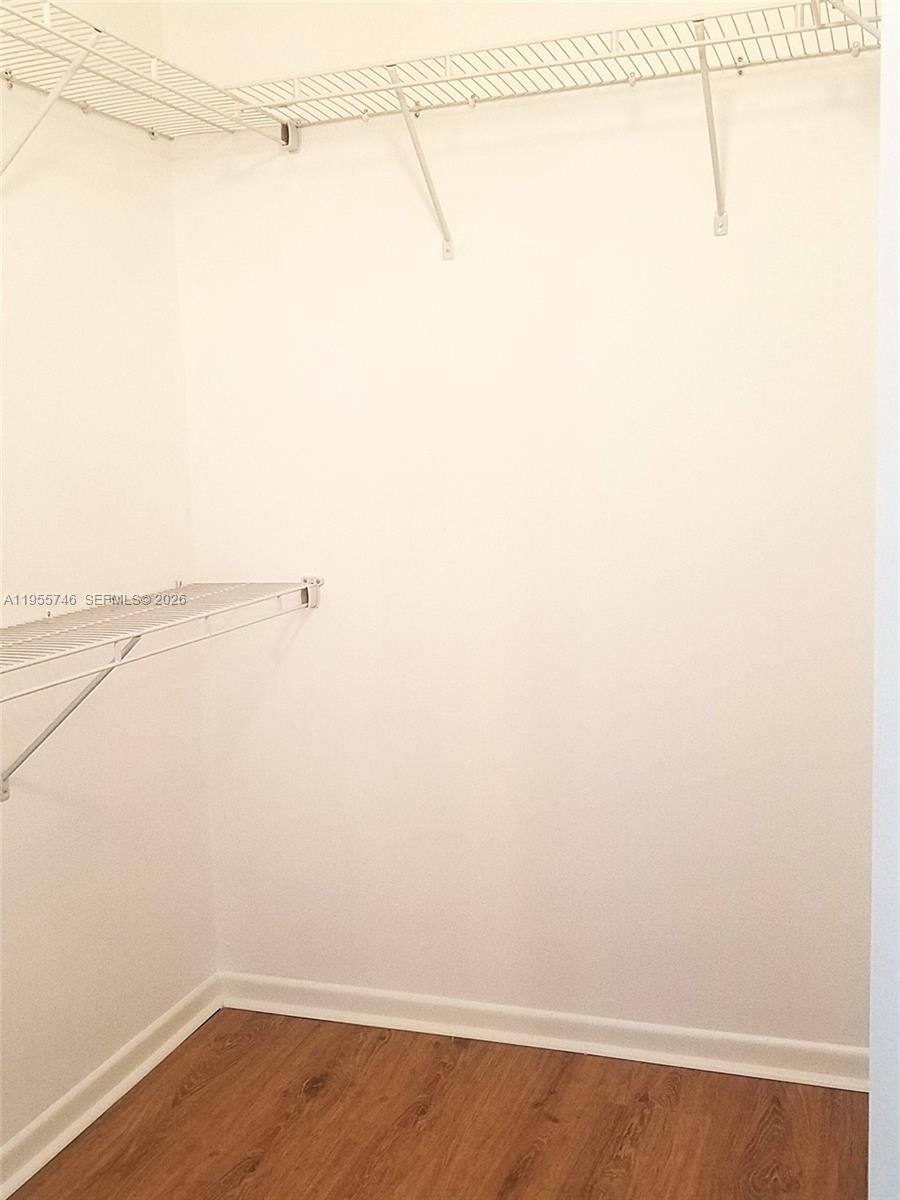 THE YACHT CLUB AT AVENTUR - Residential Lease