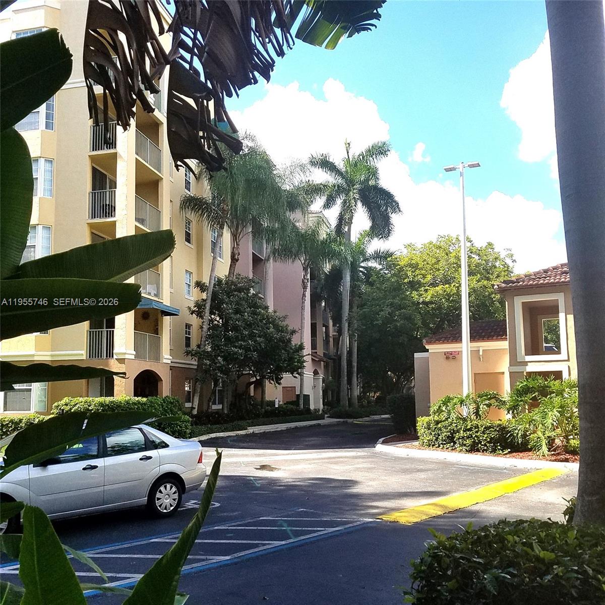 THE YACHT CLUB AT AVENTUR - Residential Lease