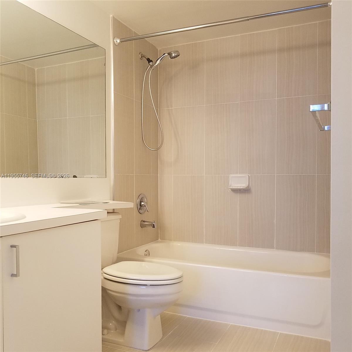 THE YACHT CLUB AT AVENTUR - Residential Lease