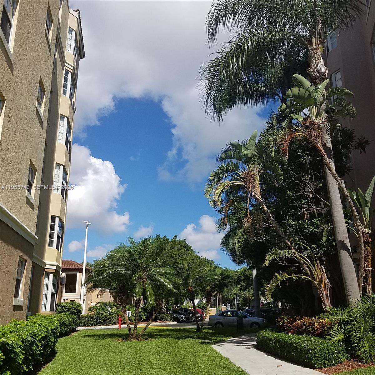 THE YACHT CLUB AT AVENTUR - Residential Lease