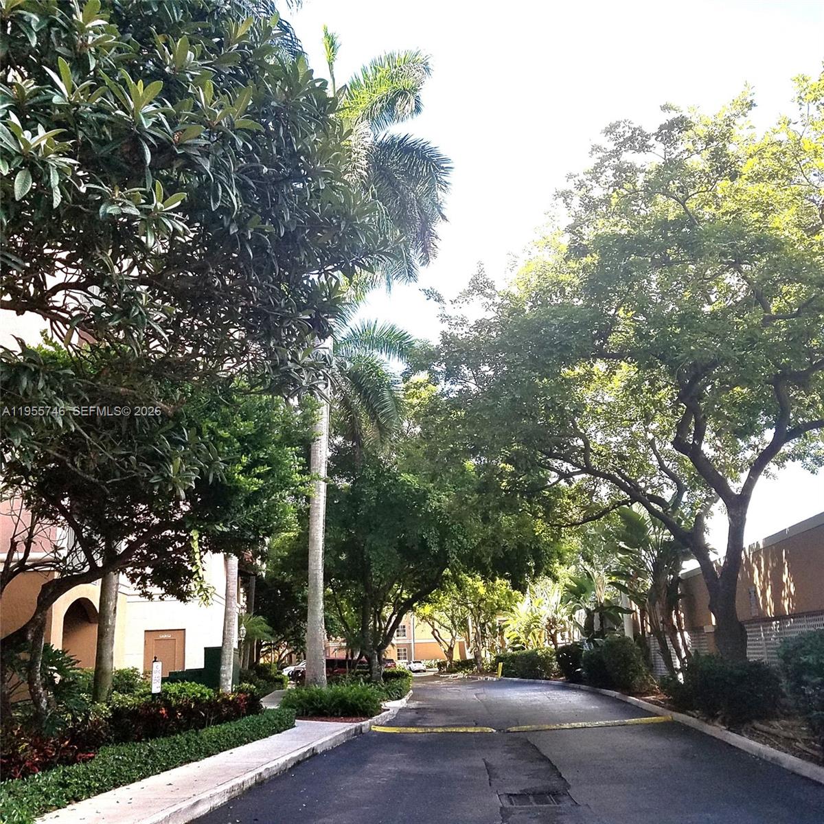 THE YACHT CLUB AT AVENTUR - Residential Lease