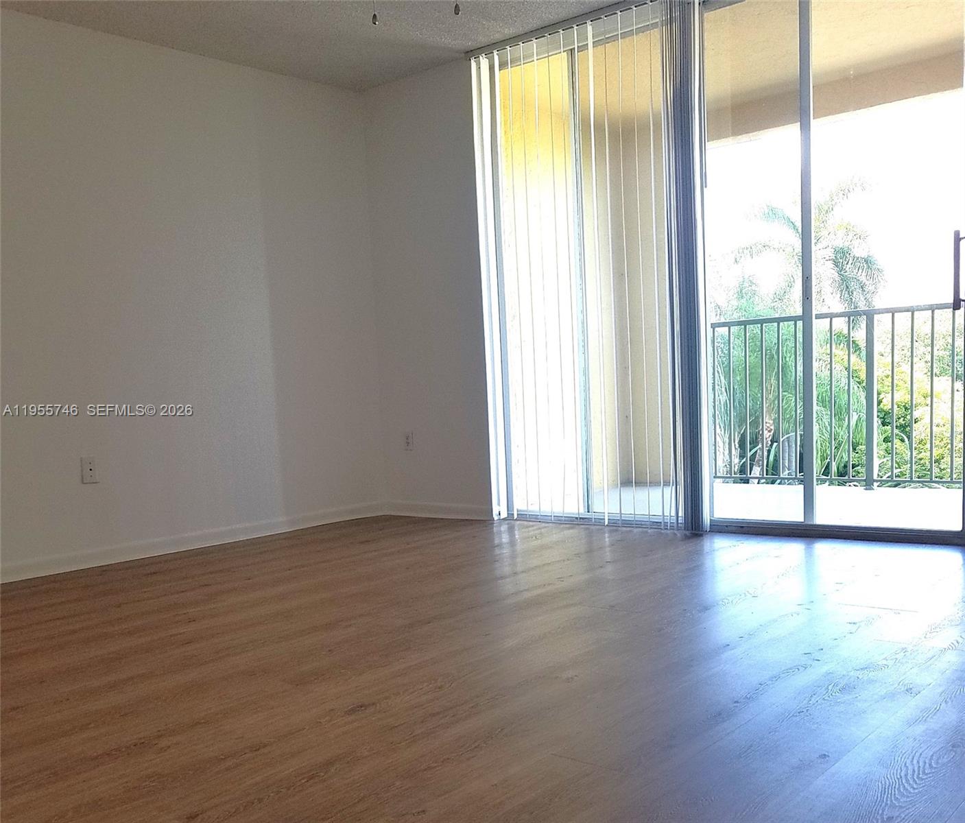 THE YACHT CLUB AT AVENTUR - Residential Lease